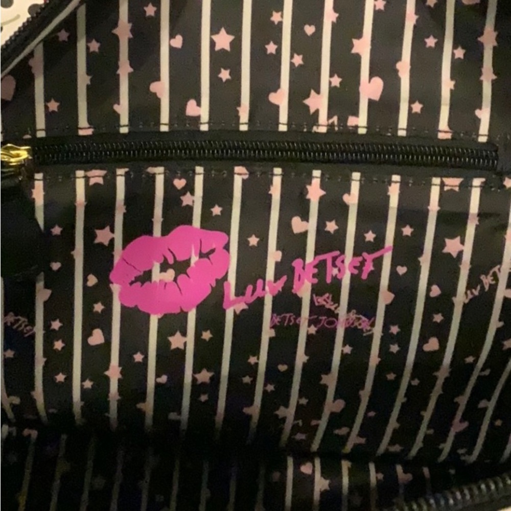 Betsey Johnson Weekender Bag and Crossbody Bag set NWT - Picture 15 of 16